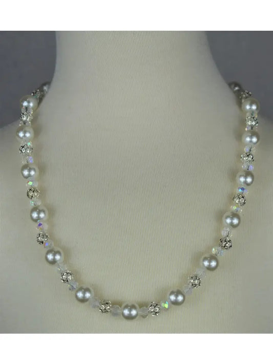 Pearl and Glass Beaded Necklace