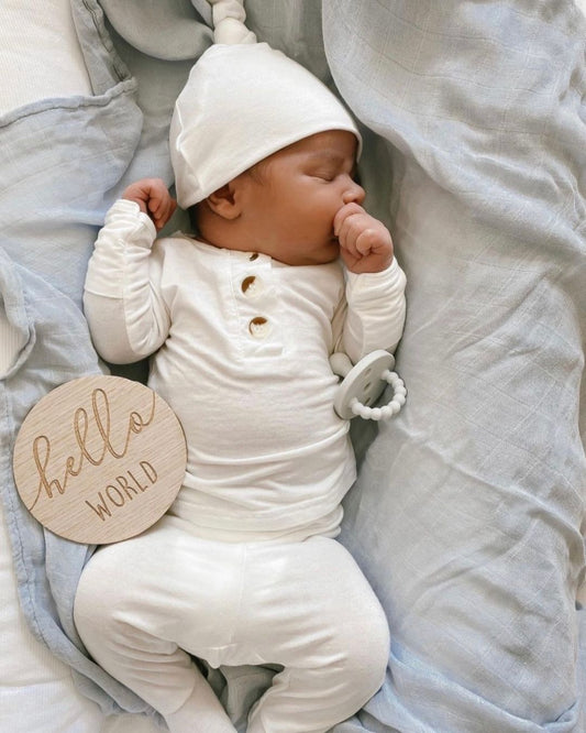 Top & Bottom Baby Outfit