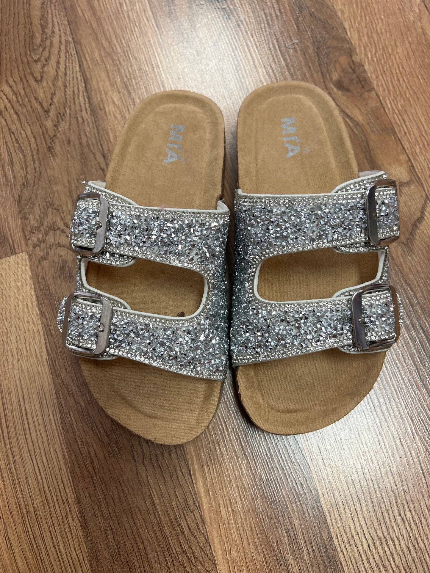 Mia Kids Jazel Silver Textured Slides