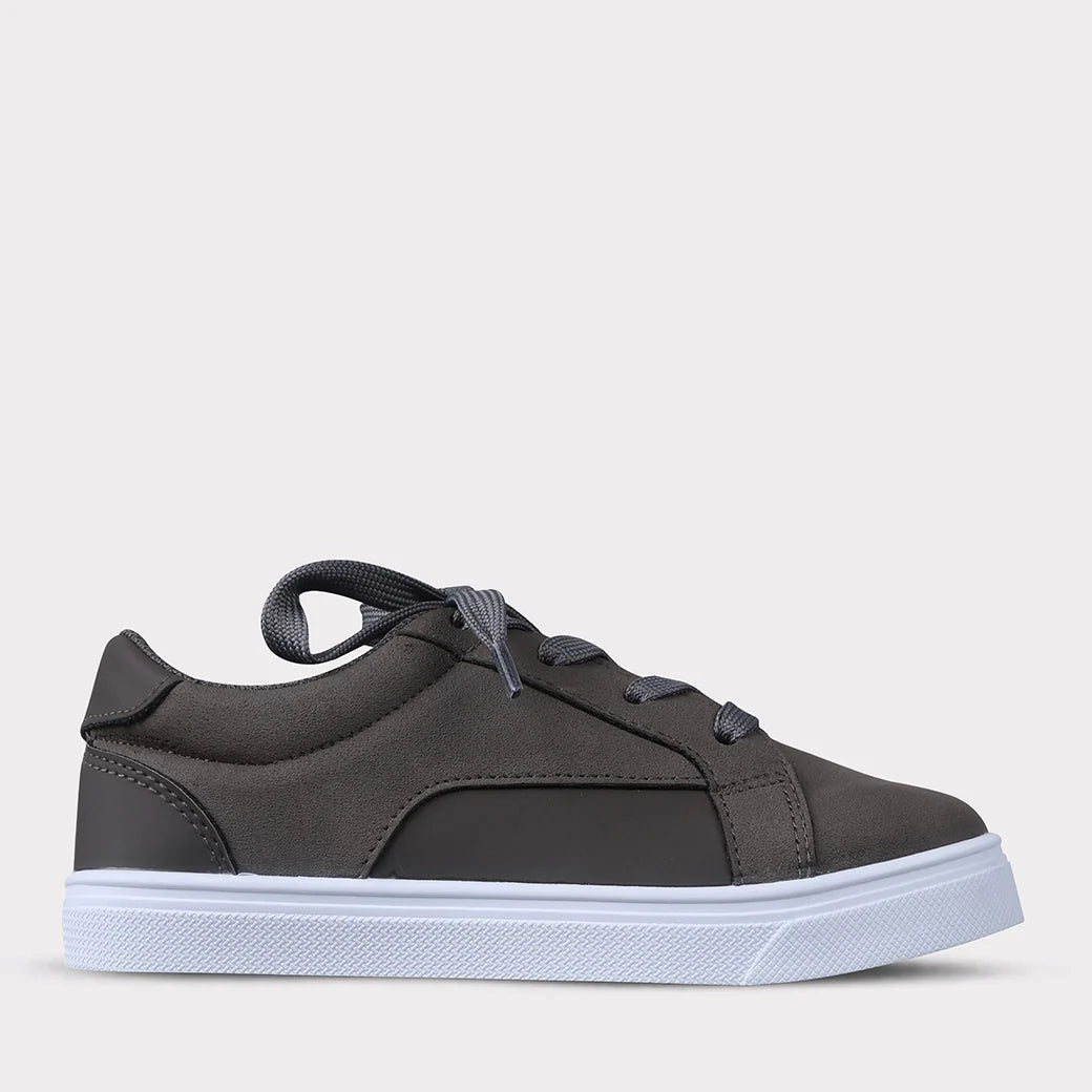 Oomphies Leo Youth Lace-Up Sneaker