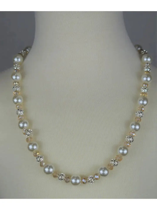 Pearl and Glass Beaded Necklace